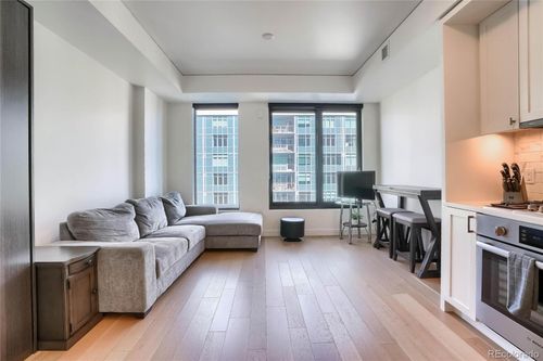 1105-1750 Wewatta St, Denver, CO, 80202-6676 | Card Image