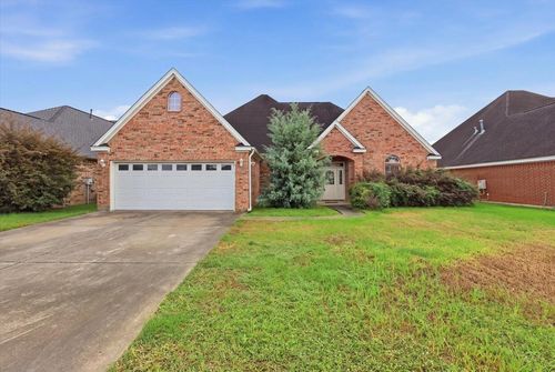 1830 Lindsey Ln, Nederland, TX, 77627 | Card Image