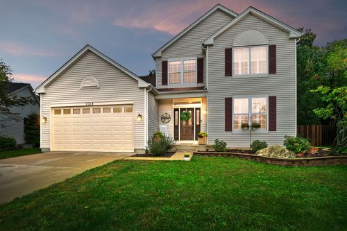 2214 W Waterford Ct, Round Lake, IL, 60073-9586 | Card Image