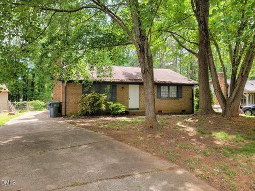 809 Plentywood Ct, Raleigh, NC, 27615-6136 | Card Image