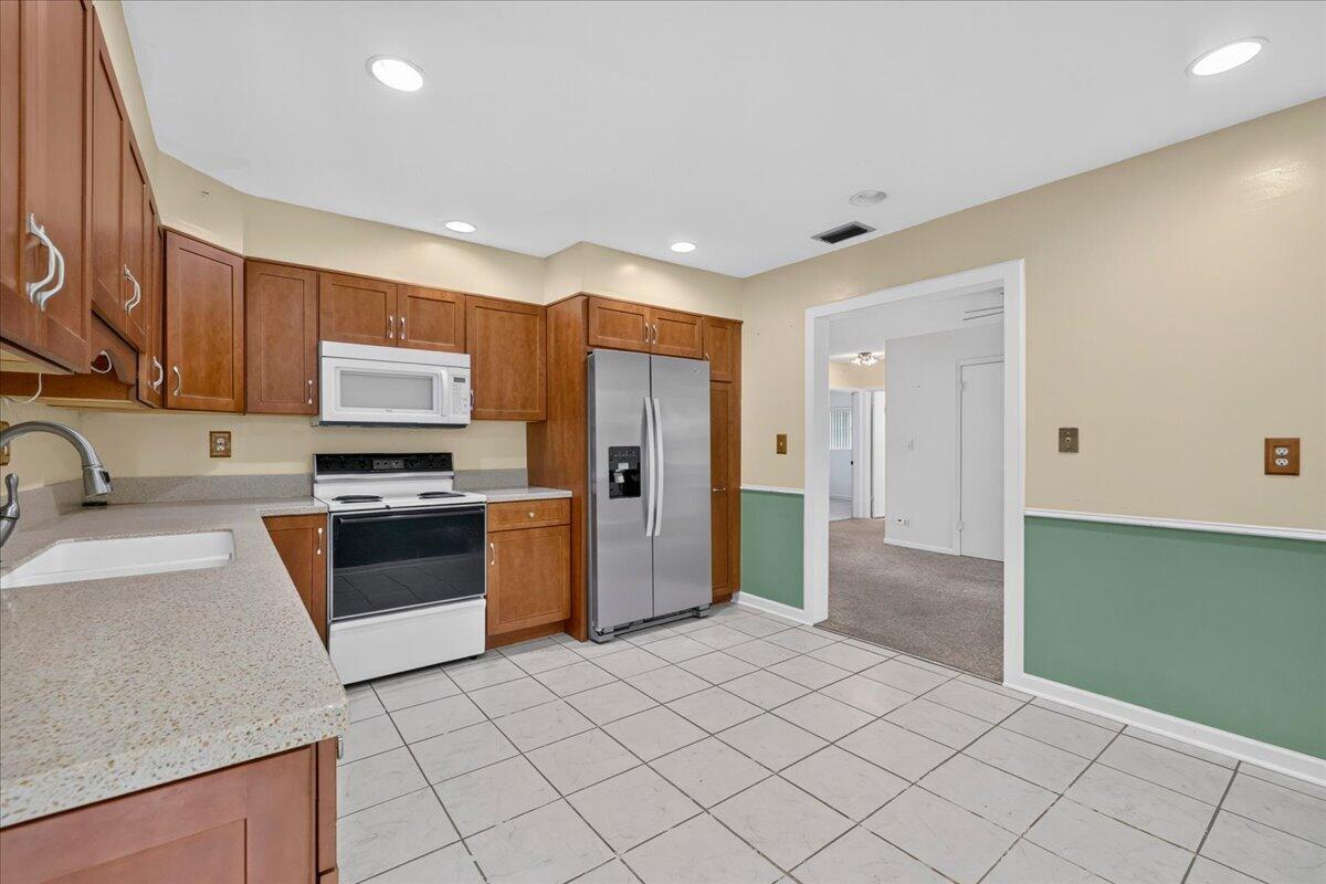 Residential Lease in Deerfield Beach 4