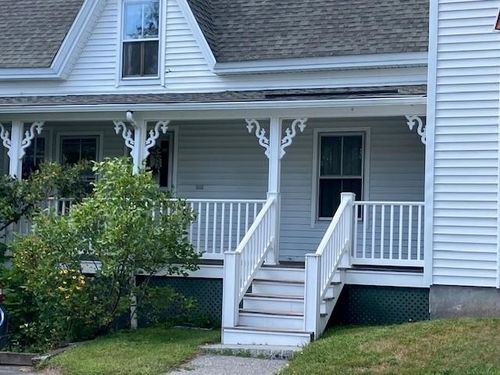 166 Main Street, New London, NH, 03257 | Card Image