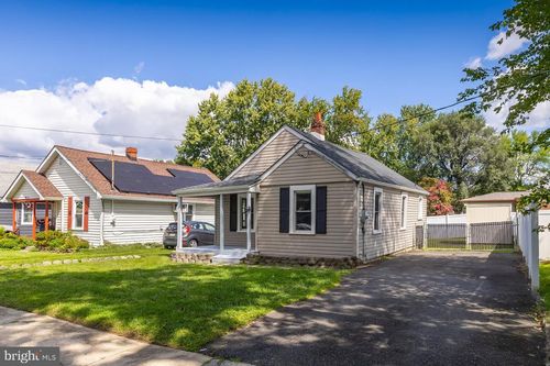 50 Jenkins Ave, PENNSVILLE, NJ, 08070-1414 | Card Image
