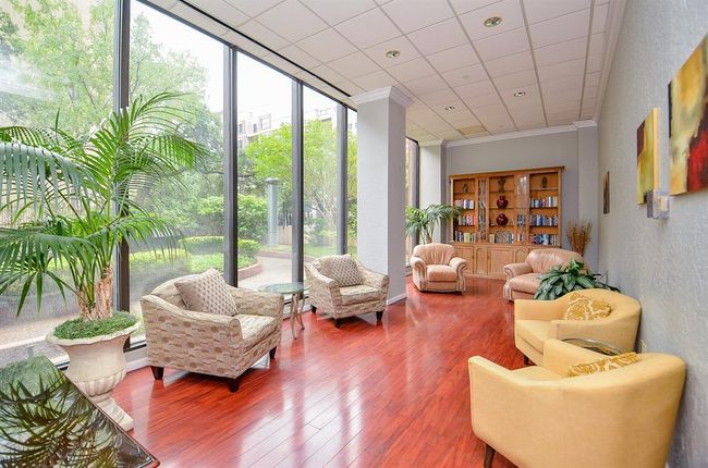 UNIT-805 - 5150 Hidalgo St, Condo with 2 bedrooms, 2 bathrooms and 2 parking in Houston TX | Image 26
