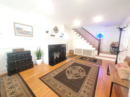 1093 Shippan Ave, Stamford, CT, 06902-7420 | Card Image