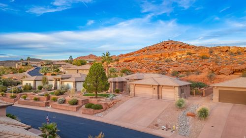1616 Hummingbird Dr, St. George, UT, 84770-6143 | Card Image