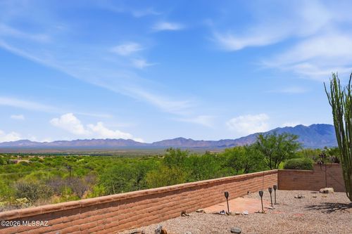 2062 W Vista Ridge Dr, Green Valley, AZ, 85622-5476 | Card Image
