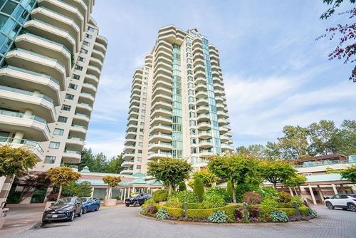 4a-338 Taylor Way, West Vancouver, BC, V7T2Y1 | Card Image