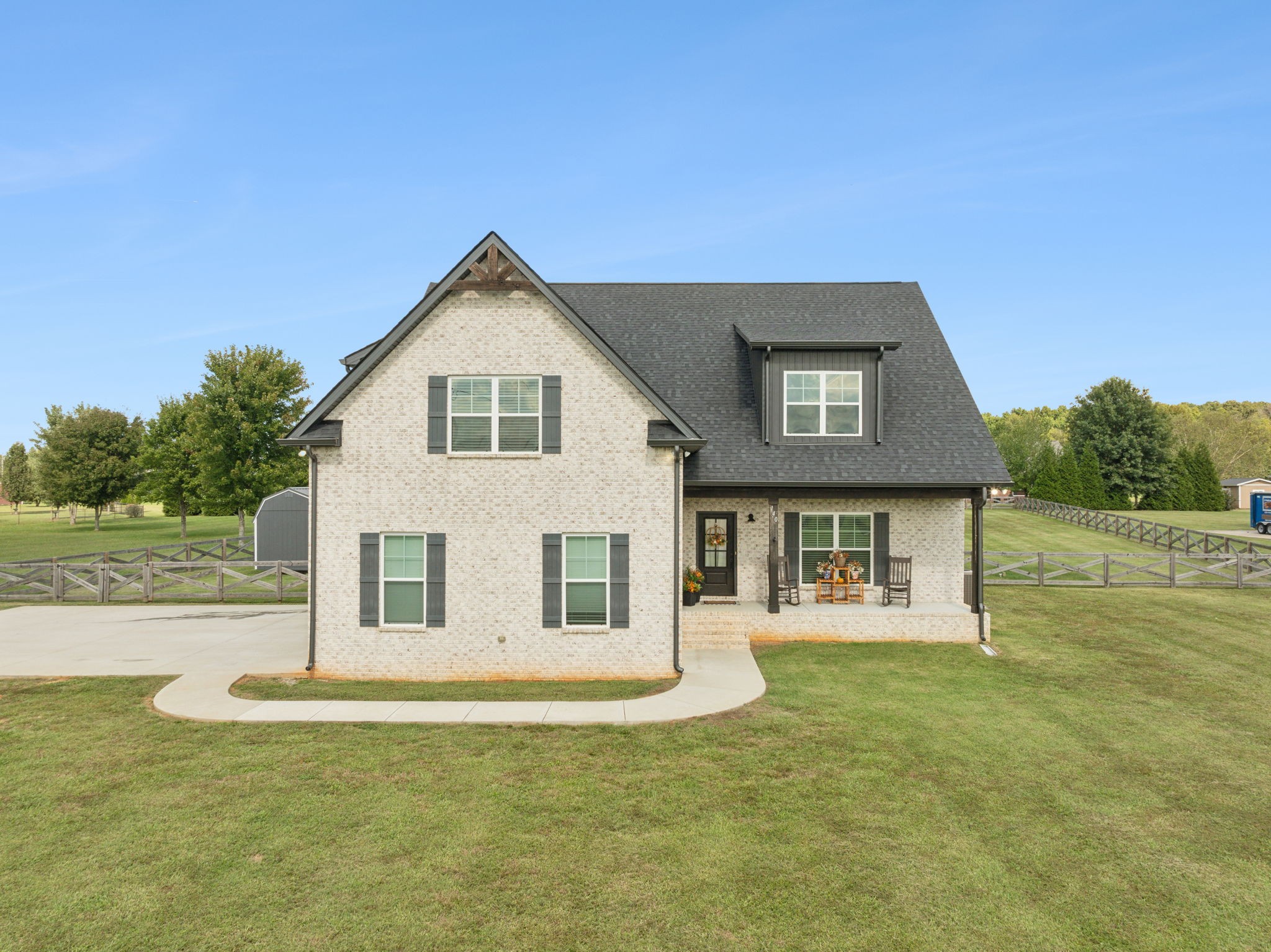 Holly Ct, Unionville, TN 37180