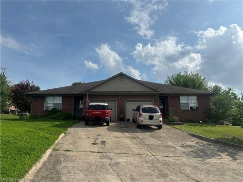 a-2814 Laura Ln, Van Buren, AR, 72956-2943 | Card Image