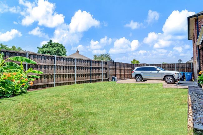 1402 White Water Ln, House other with 4 bedrooms, 2 bathrooms and null parking in Rockwall TX | Image 23