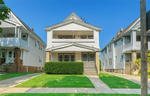 2124 Wascana Ave, Lakewood, OH, 44107-6149 | Card Image