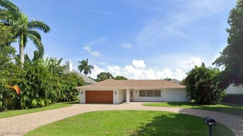 628 Binnacle Drive, Naples, FL, 34103 | Card Image