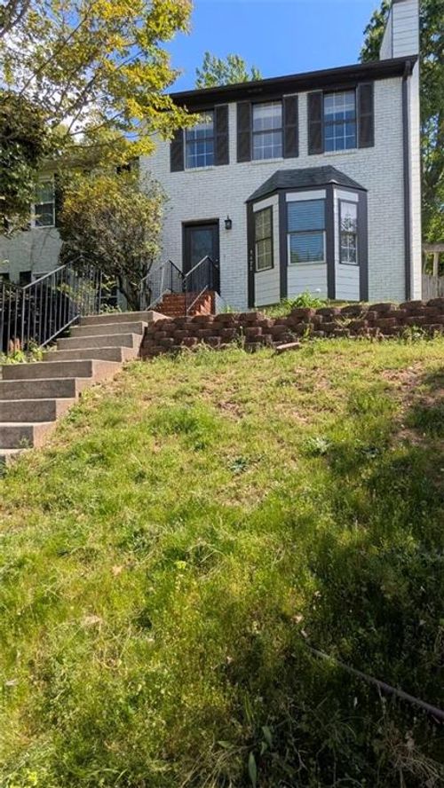 1672 Grist Mill Dr, Marietta, GA, 30062-3860 | Card Image