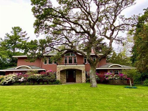 3280 Ripon Rd, Oak Bay, BC, V8R6G7 | Card Image