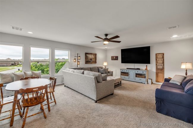 6808 S Chestnut Ave, House other with 4 bedrooms, 3 bathrooms and null parking in Broken Arrow OK | Image 44
