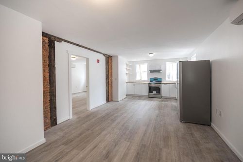 unit-2f-711 W Thompson Street, PHILADELPHIA, PA, 19122 | Card Image