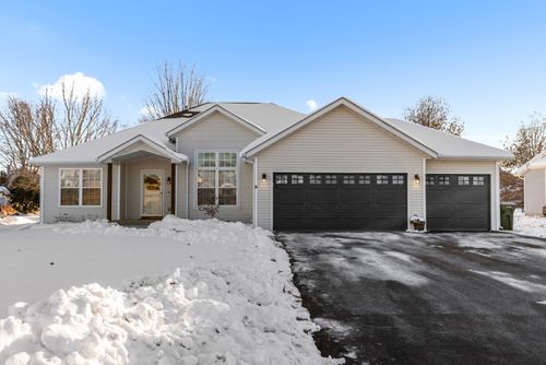 1106 Westmont Dr, DURAND, IL, 61024-9020 | Card Image