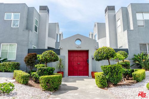 unit-14-1436 20th St, Santa Monica, CA, 90404-2960 | Card Image