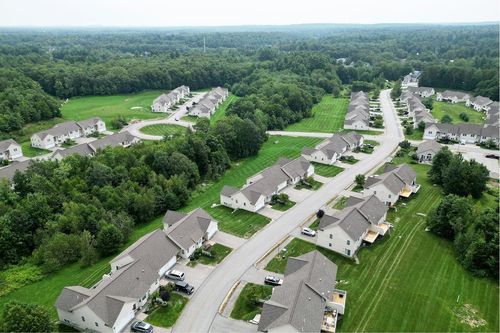 apt-3-118-3 Hall Rd, Fremont, NH, 03044-3368 | Card Image