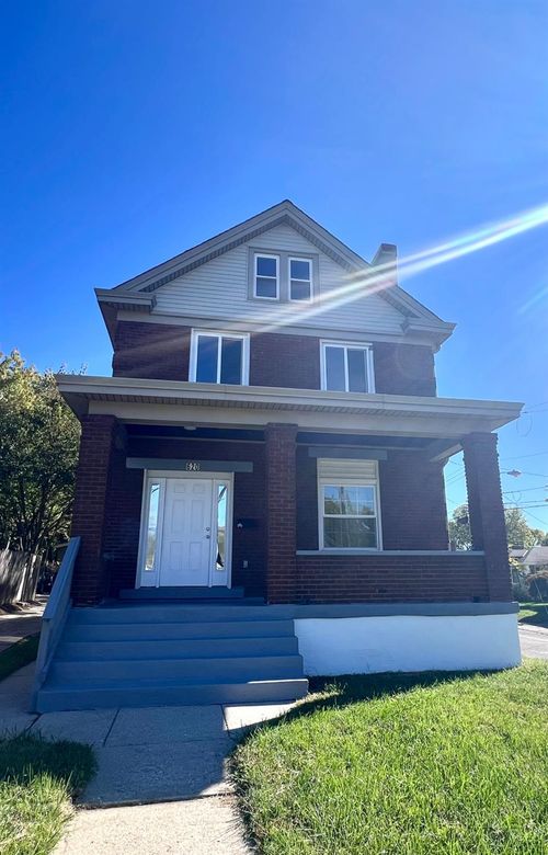 620 Trenton Ave, Cincinnati, OH, 45205-2054 | Card Image