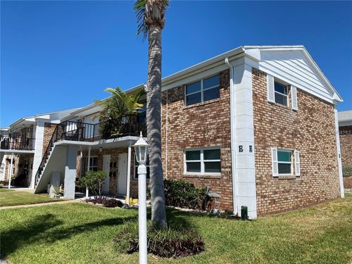 unit-e11-190 E Olmstead Dr, Titusville, FL, 32780-5827 | Card Image