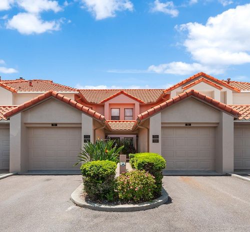 714-714 Magnolia Pl, WINTER HAVEN, FL, 33884-3129 | Card Image