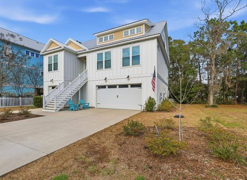 48 Seagrass Ct, Pawleys Island, SC, 29585-8571 | Card Image