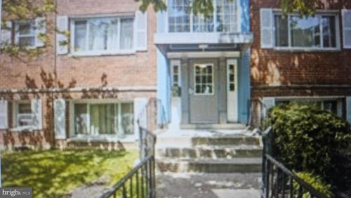 d-203-3827 Hamilton St, HYATTSVILLE, MD, 20781-1833 | Card Image