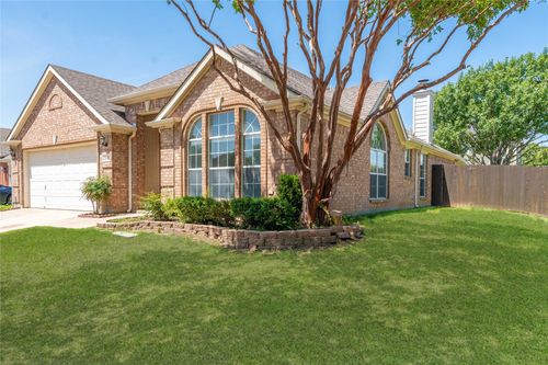 7867 Park Falls Ct, Fort Worth, TX, 76137-5486 | Card Image