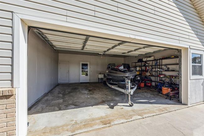 1014 River Plant Rd, Home with 3 bedrooms, 3 bathrooms and null parking in Eagle Lake TX | Image 19