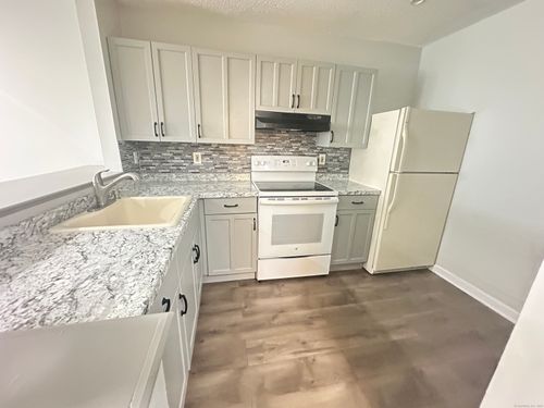 unit-116-3699 Broadbridge Ave, Stratford, CT, 06614-2061 | Card Image