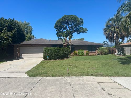 135 Palm Cir, Melbourne, FL, 32940-7204 | Card Image