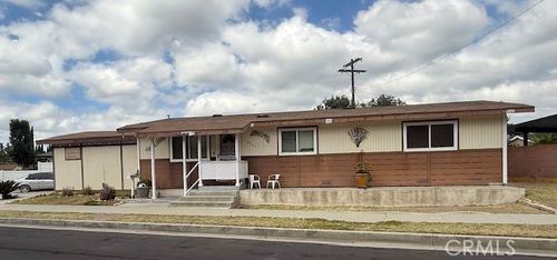 10341 Blucher Ave, Granada Hills, CA, 91344-7208 | Card Image