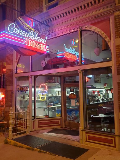 98 N Main St, Mansfield, OH, 44903 | Card Image