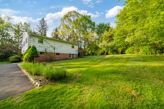 33 Saw Mill Rd, House other with 4 bedrooms, 3 bathrooms and null parking in Newtown CT | Image 38