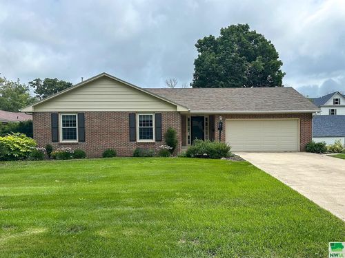 206 Nw 8th St, Pocahontas, IA, 50574-1428 | Card Image