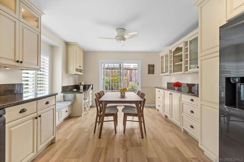 3602 Caminito Carmel Lndg, San Diego, CA, 92130-2503 | Card Image