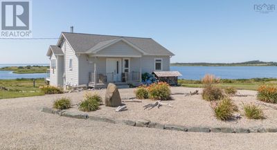 3989 Highway 1, House other with 3 bedrooms, 2 bathrooms and null parking in Beaver River NS | Image 2