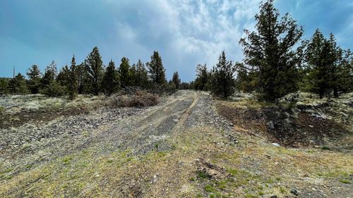 6392 Se Krag St, Prineville, OR, 97754 | Card Image