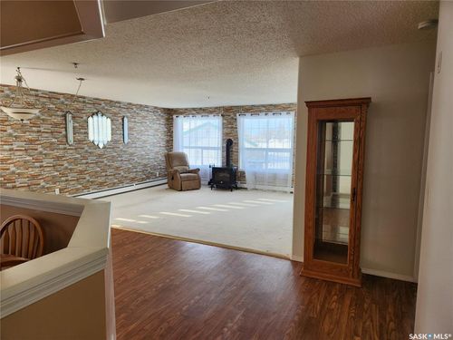 104-729 101st Ave, Tisdale, SK, S0E1T0 | Card Image