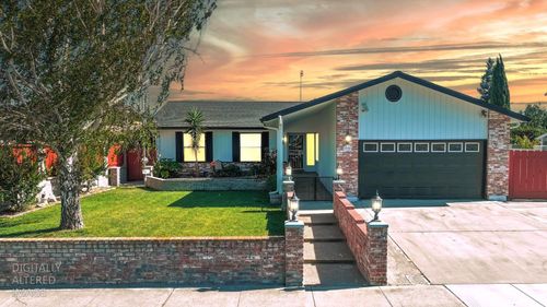 1324 Northgate Dr, Manteca, CA, 95336-6223 | Card Image