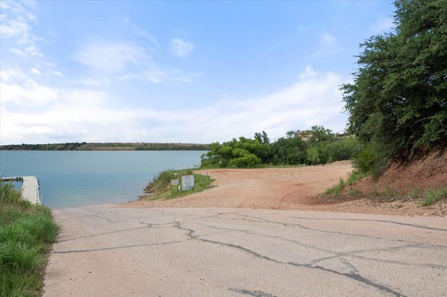 private boat ramp | Image 38