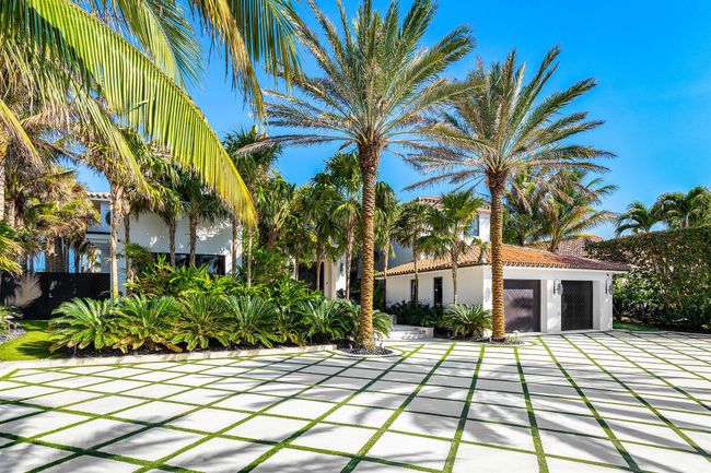 14 Ocean Dr, House other with 5 bedrooms, 7 bathrooms and null parking in Jupiter Inlet Colony FL | Image 39