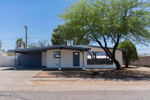 2026 S Calle Cordova, Tucson, AZ, 85710-5727 | Card Image