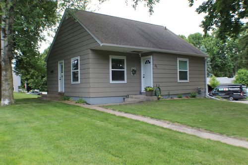 23 W Pike Street, Osakis, MN, 56360 | Card Image