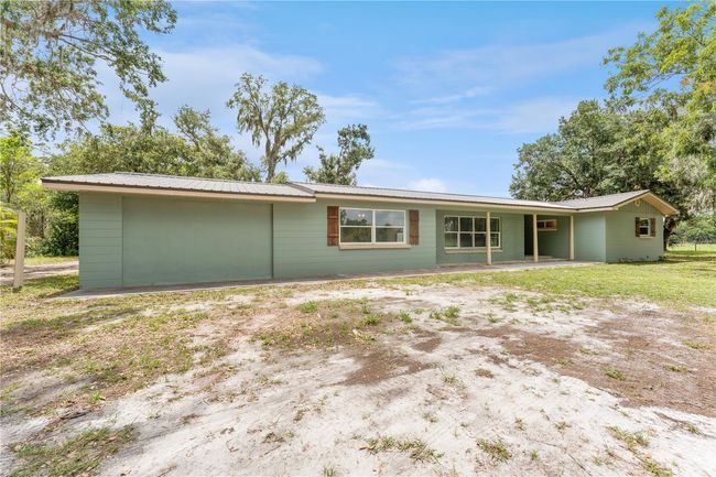 9819 Allen Rd, House other with 3 bedrooms, 2 bathrooms and null parking in Lithia FL | Image 5