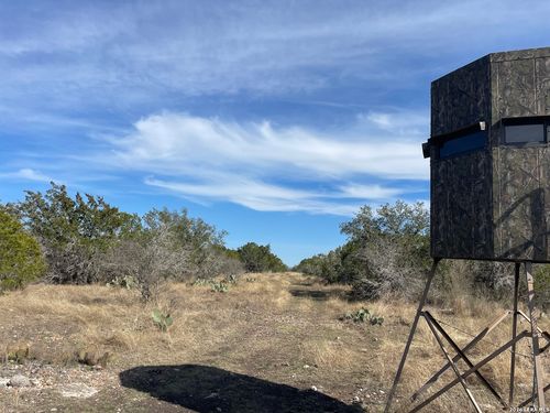 2135 Pr 3214, Dhanis, TX, 78850 | Card Image