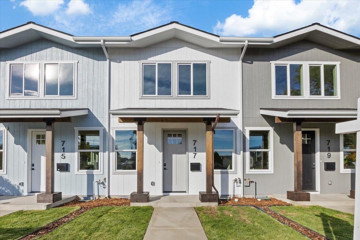 Lacrosse Ave, Spokane, WA 99207