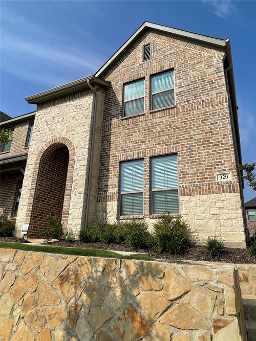 320 Spring Hill Rd, Flower Mound, TX, 75028-5177 | Card Image